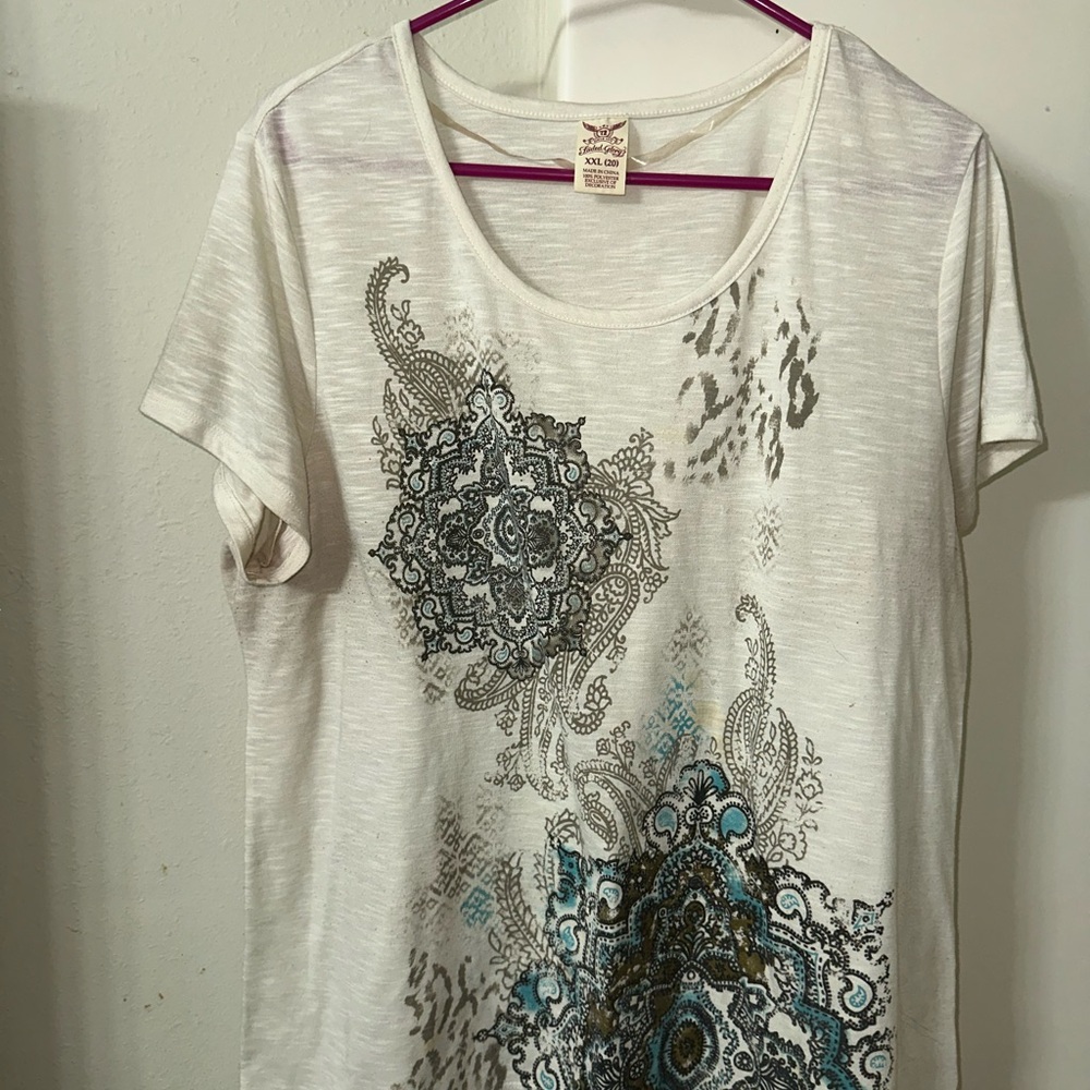 Coldwater Creek White Graphic Short Sleeve Tee